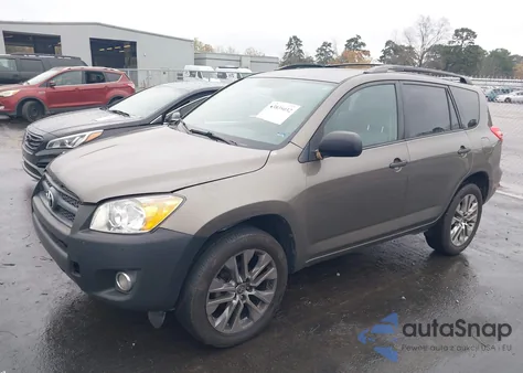 2012 Toyota Rav4 z USA, uszkodzony, nr VIN 2T3ZF4DV2CW106243